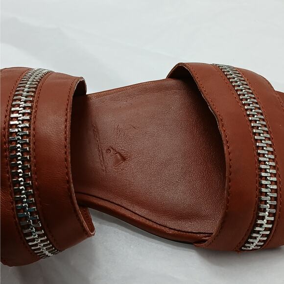 Rebecca Minkoff Marciann Womens Sandals Shoes 6.5M Brown Leather Flats Slides - Picture 9 of 9